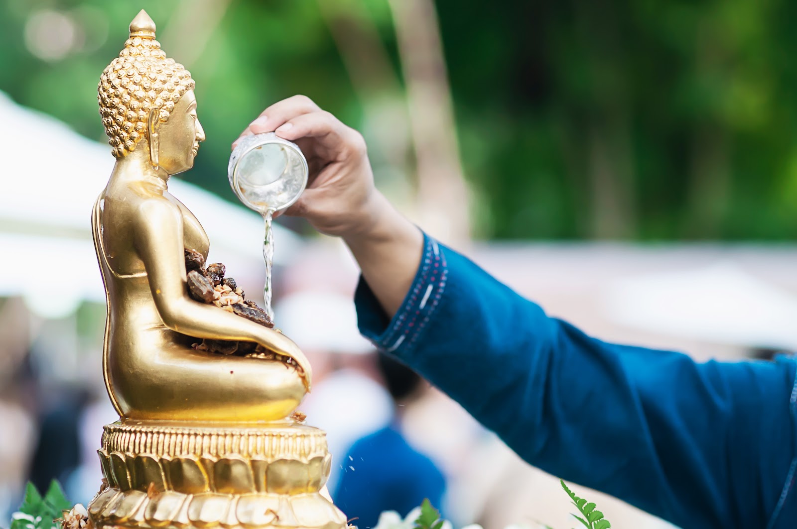 Celebrate Songkran Festival in Bangkok with Aira Hotel